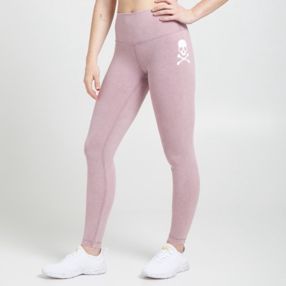 Lululemon x SoulCycle Skull Wunder Under High Rise Leggings Snow Wash Pink Sz 4 - Picture 1 of 15